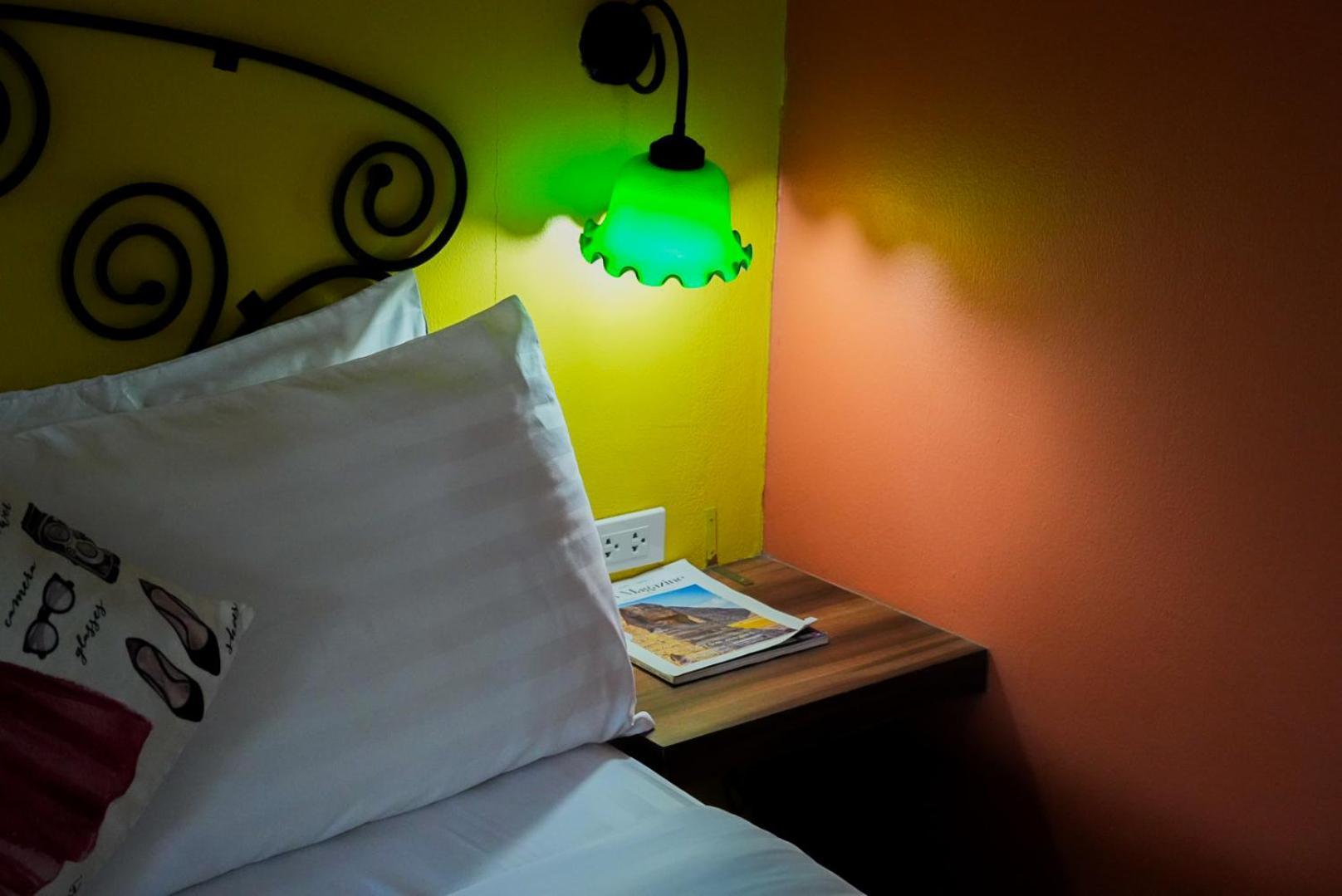 The Castello Resort Koh Larn Phòng bức ảnh