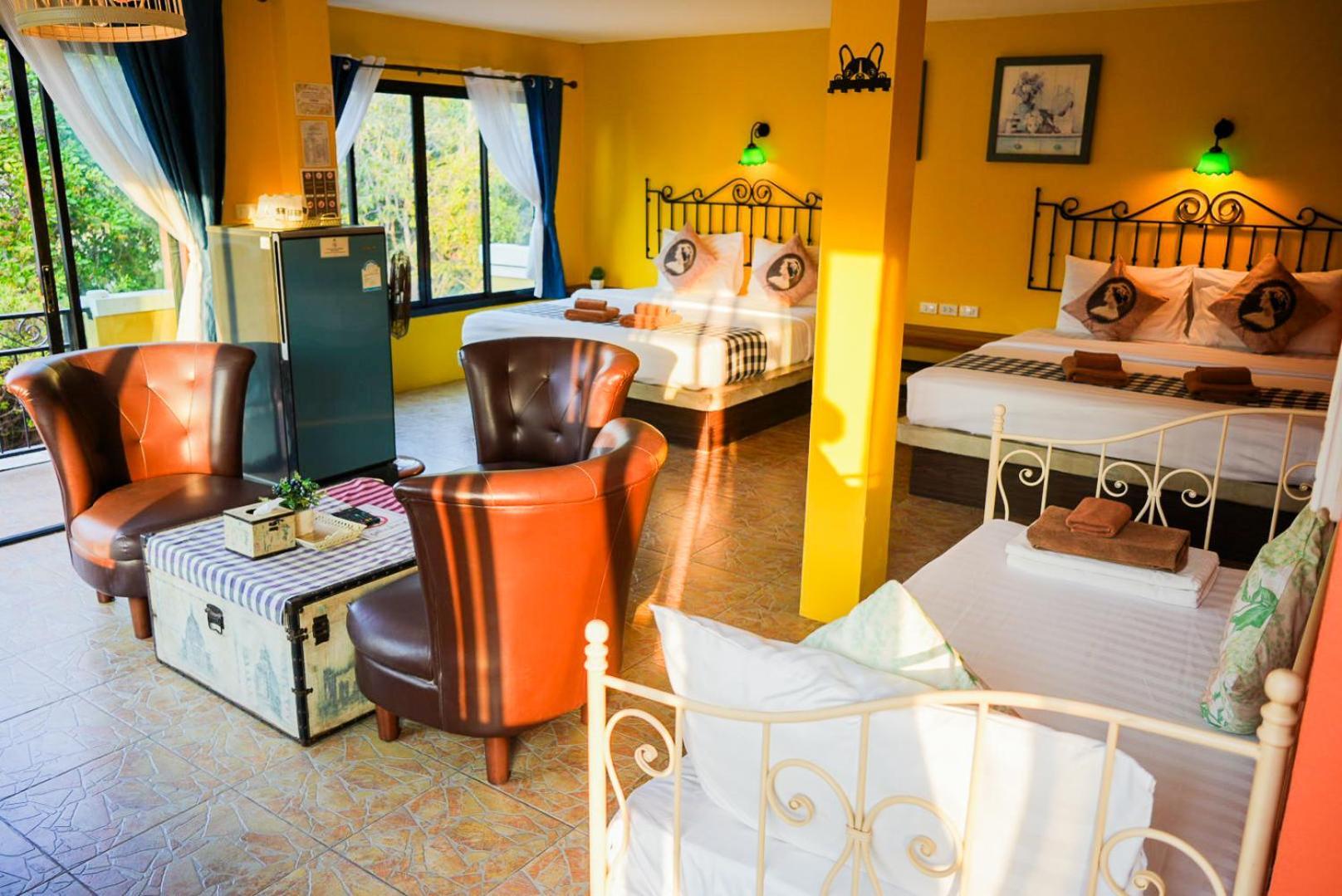 The Castello Resort Koh Larn Ngoại thất bức ảnh